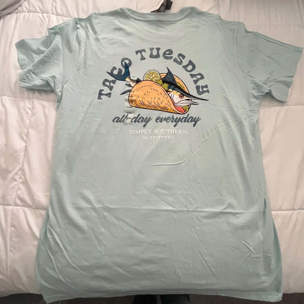 Simply Southern “Taco Tuesday All Day Everyday” Blue Tee. Size XLarge